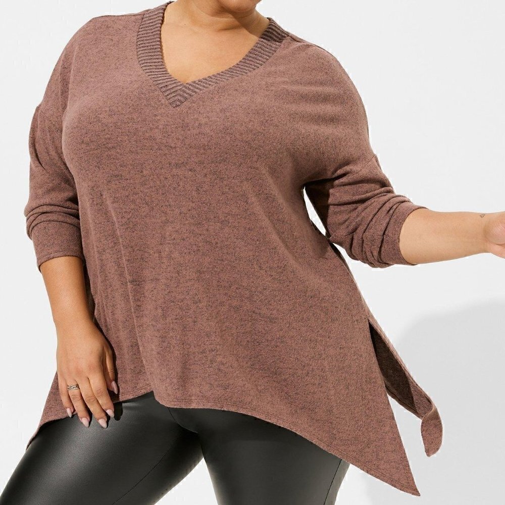 Torrid Women’s Deep Taupe Super Soft‎ Plush V-Neck Long Sleeve Top Size 1X